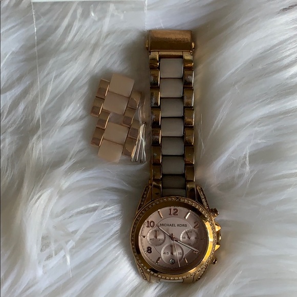 ❌❌SOLD❌❌🔹Michael Kors watch🔹 - Picture 5 of 8